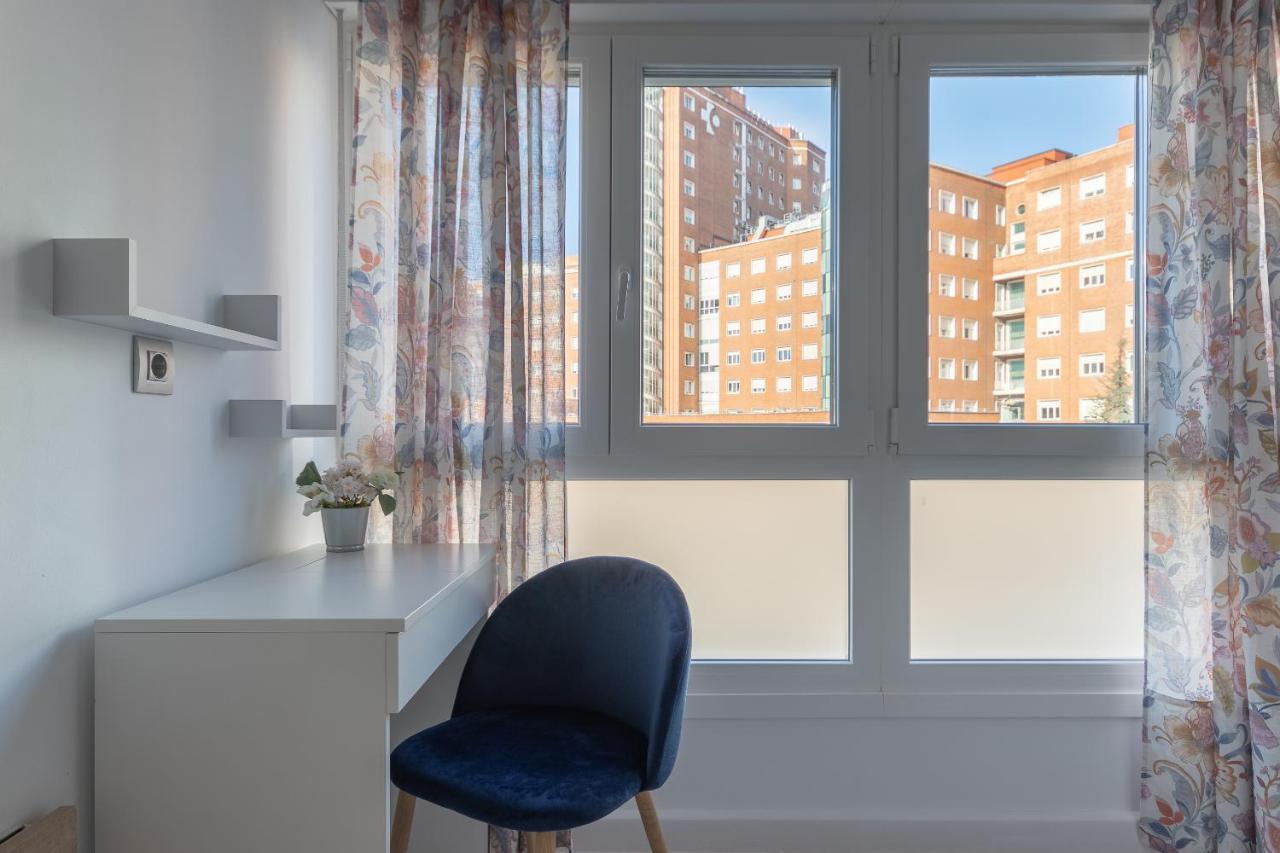 Cruces Metro Rooms Barakaldo Eksteriør billede