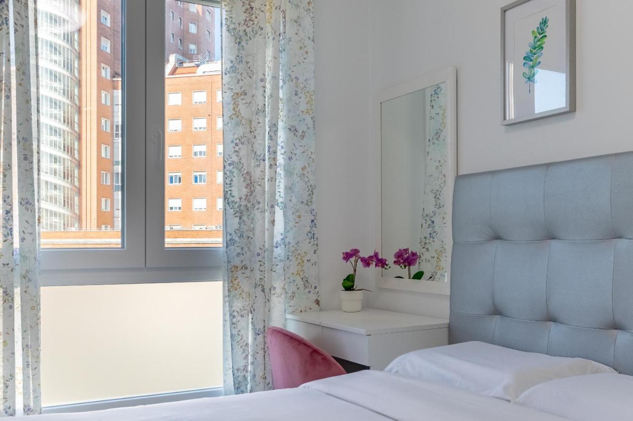 Cruces Metro Rooms Barakaldo Eksteriør billede