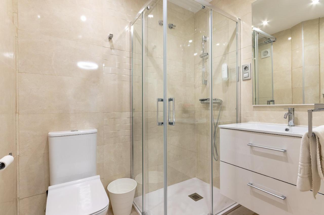 Cruces Metro Rooms Barakaldo Eksteriør billede
